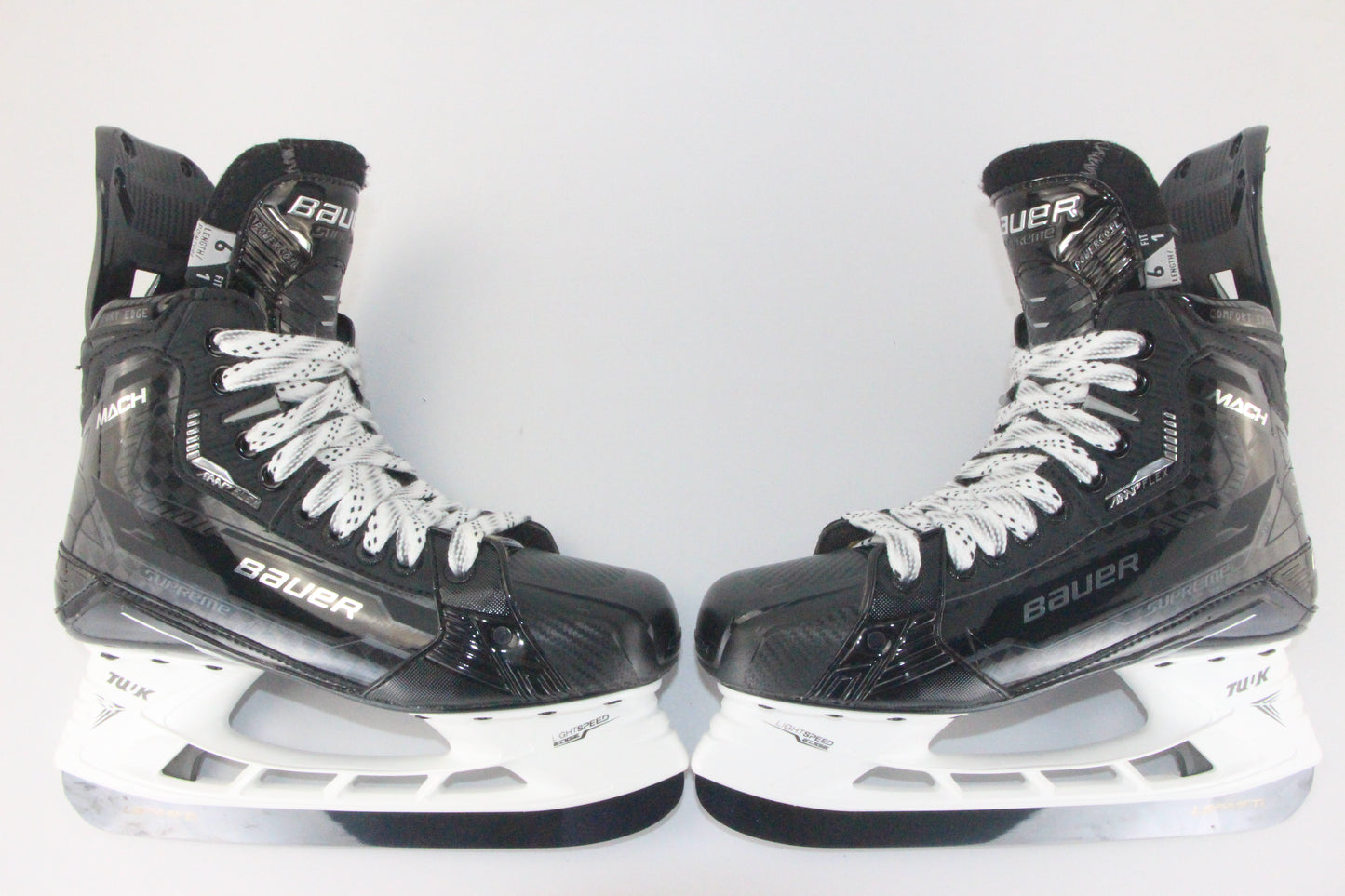 Bauer Supreme MACH #330