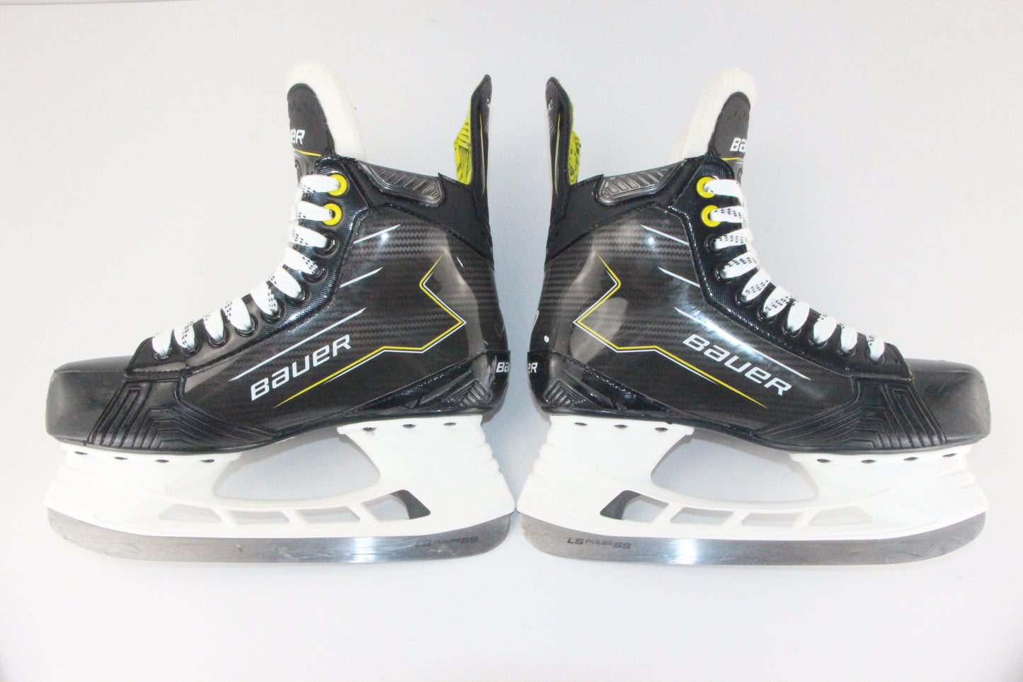 Bauer Supreme M30 #311