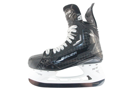 Bauer Supreme MACH #330